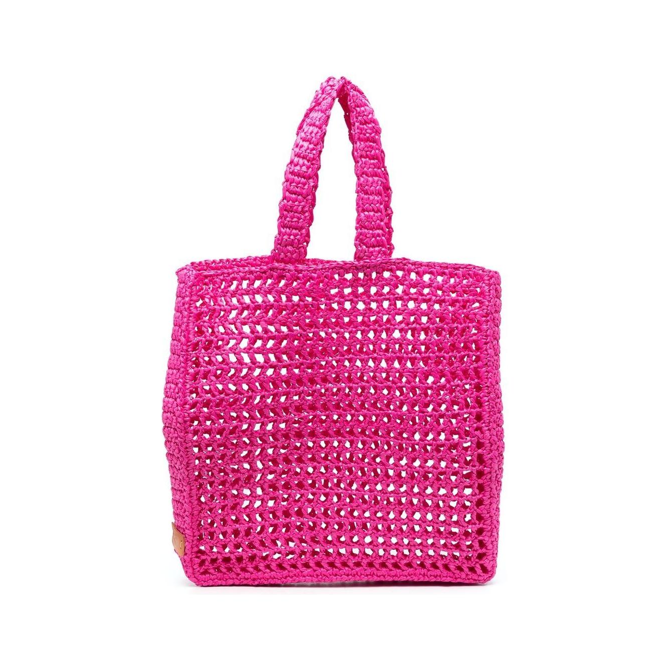 Front view with bag zipped and handles upright.