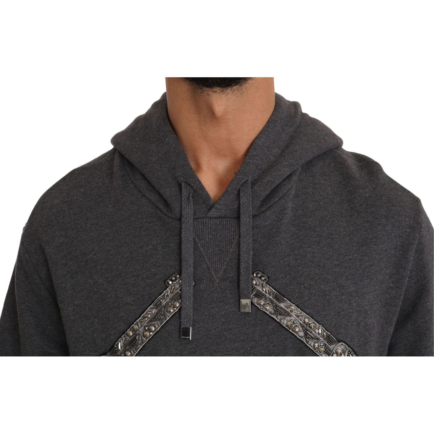 灰色水晶心形枪图案毛衣