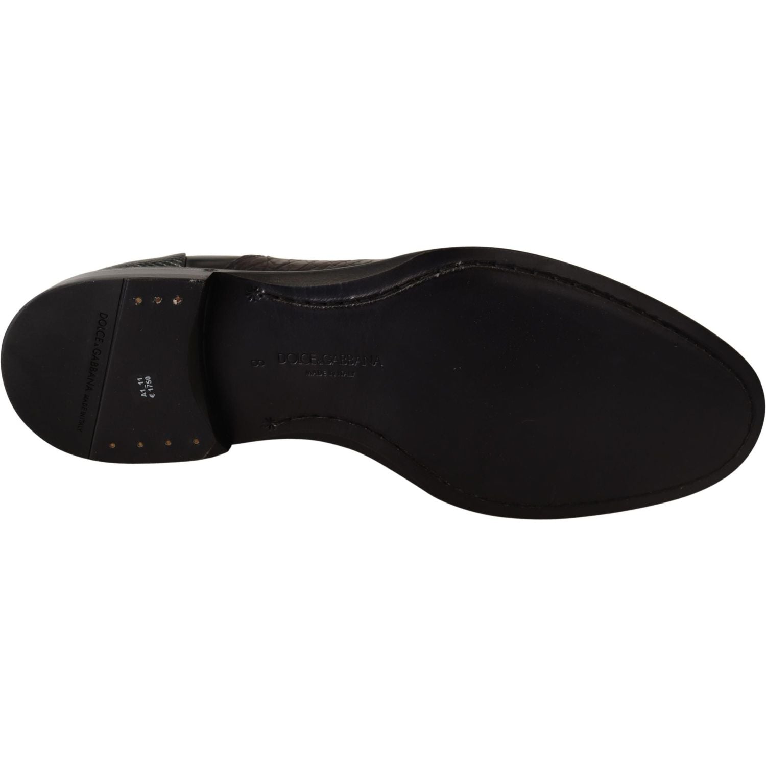 优雅的黑色德比牛津翼尖鞋