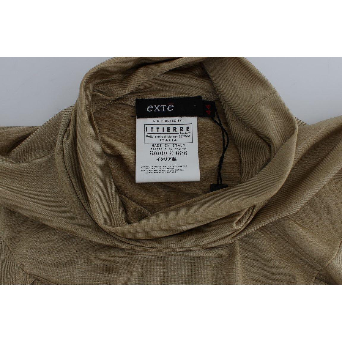 魅力金色高领背心