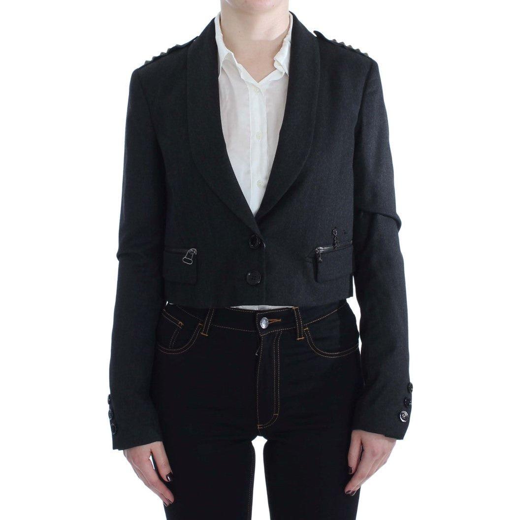 优雅的灰色金色纽扣西装外套