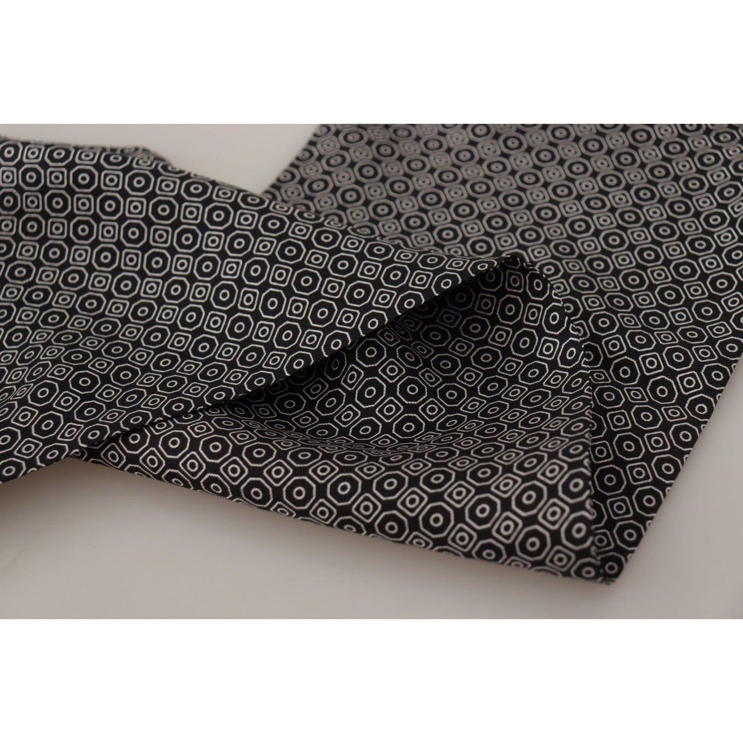 Dolce & Gabbana Elegant Geometric Silk Men's Scarf Dolce & Gabbana