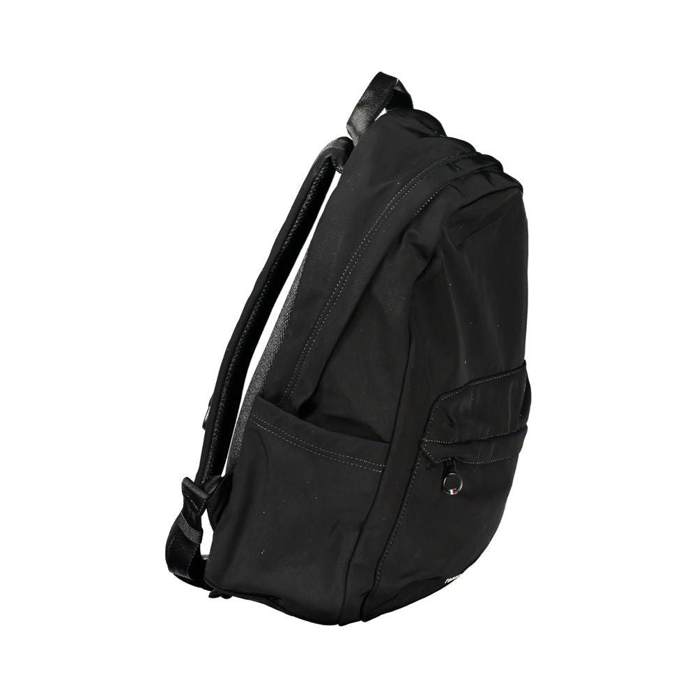 Front view with bag zipped and handles upright.