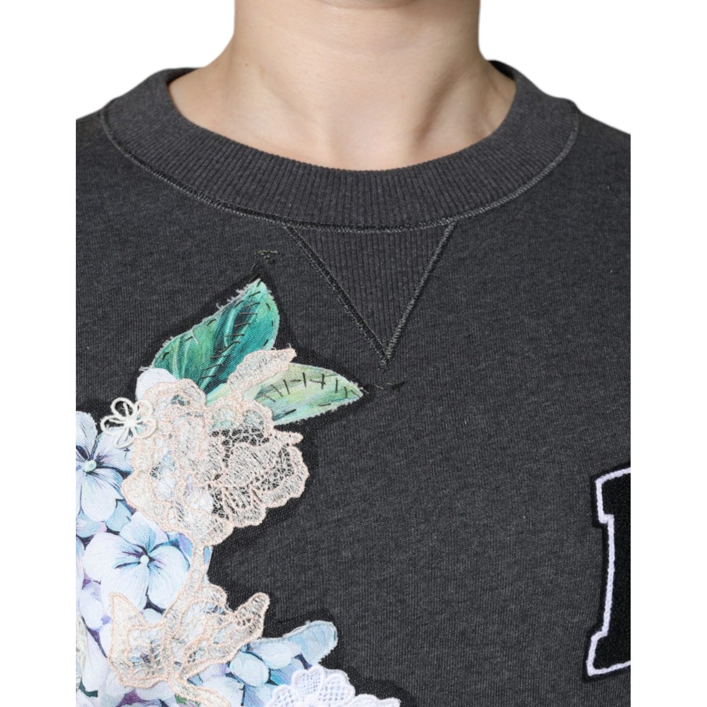 Dolce & Gabbana Gray Hydrangea CollegeStudded Floral Sweater Dolce & Gabbana