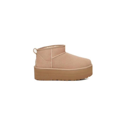 UGG Beige Suede Boot UGG