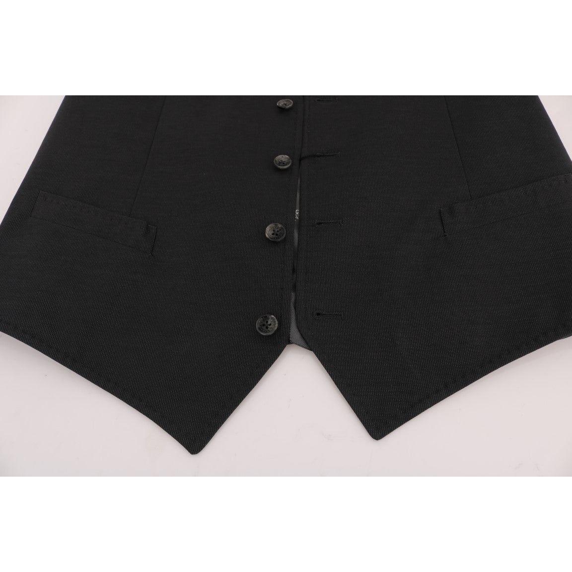 优雅灰色马甲背心