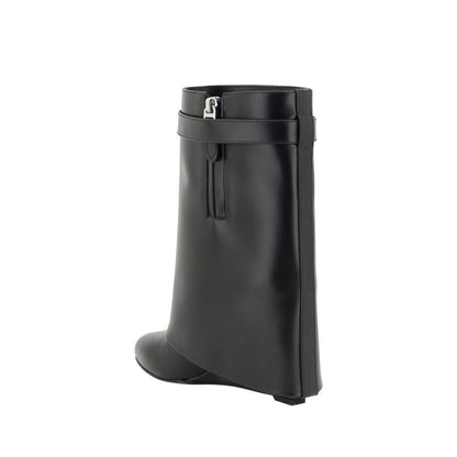 Givenchy Black Calf Leather Bos Taurus Ankle Boots Givenchy