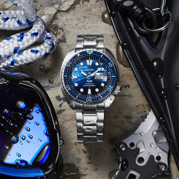 SEIKO PROSPEX Mod. PADI DIVER'S 200M AUTOMATIC WATCHES